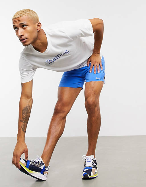  Nike Running essential logo t-shirt in white 