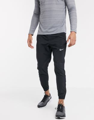 nike woven joggers black