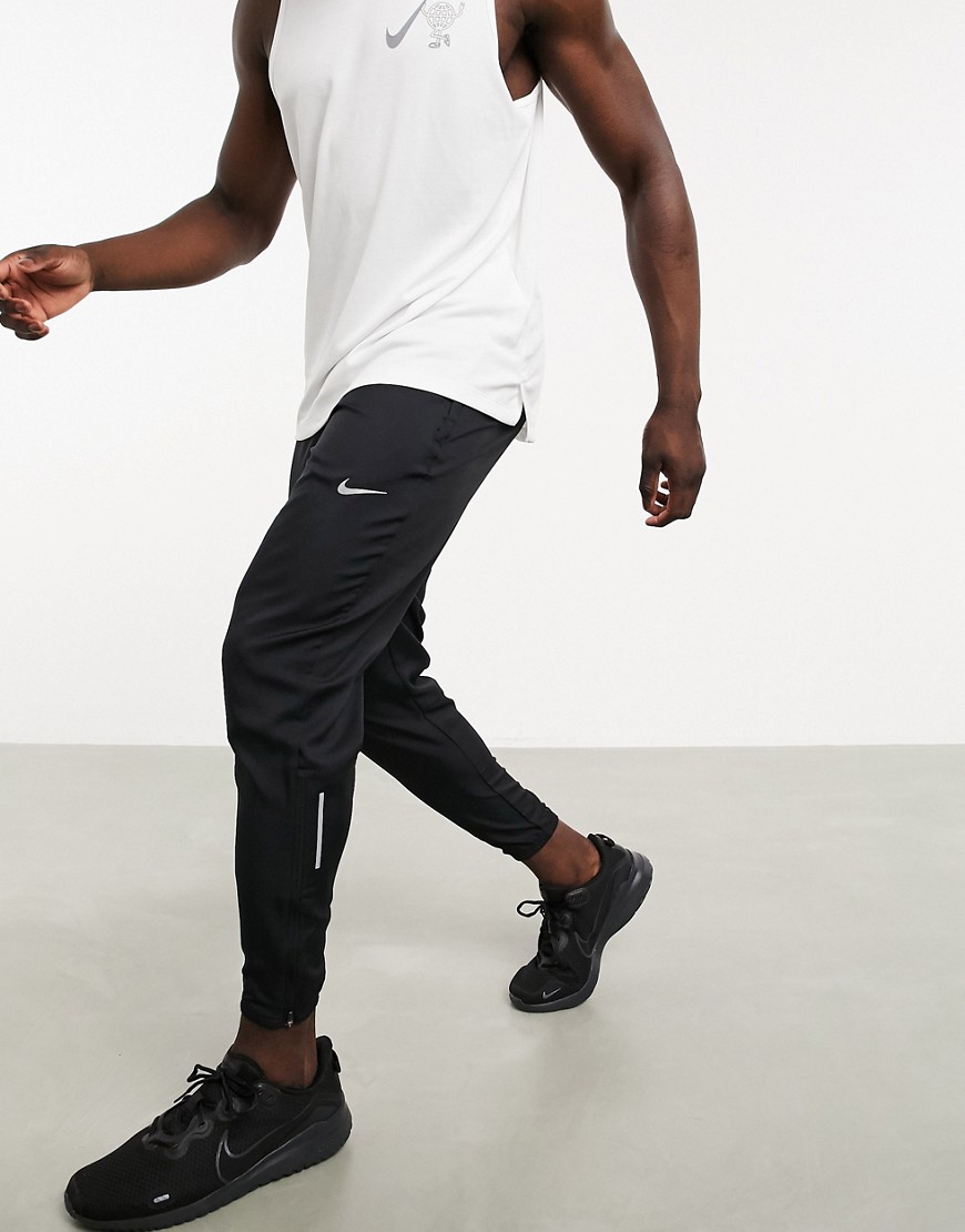 Nike Essential Woven Pants In Black