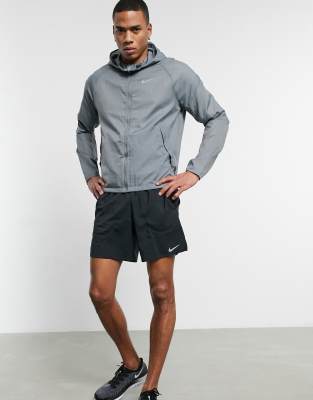 nike running essentials jacket