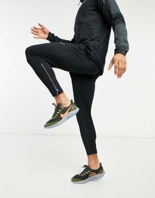 nike running phantom essentials