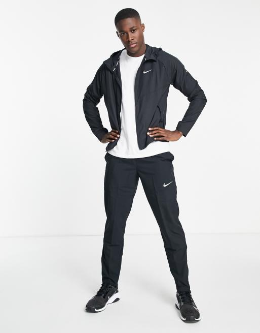 Nike Running – Essentials – Schwarze Jacke, 4 von 4