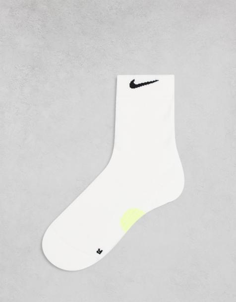 Nike Running Fast crew socks in white - view 1