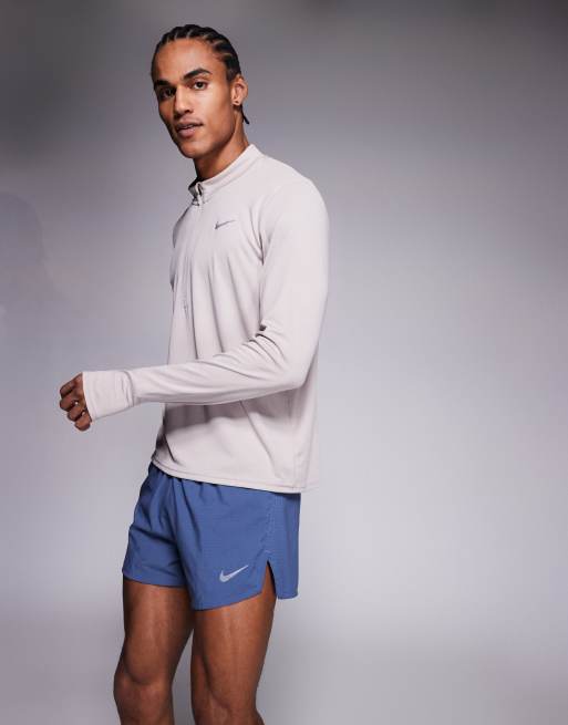 Nike Running - Fast Dri-FIT - Pantaloncini da 3'' blu navy, 2 di 5
