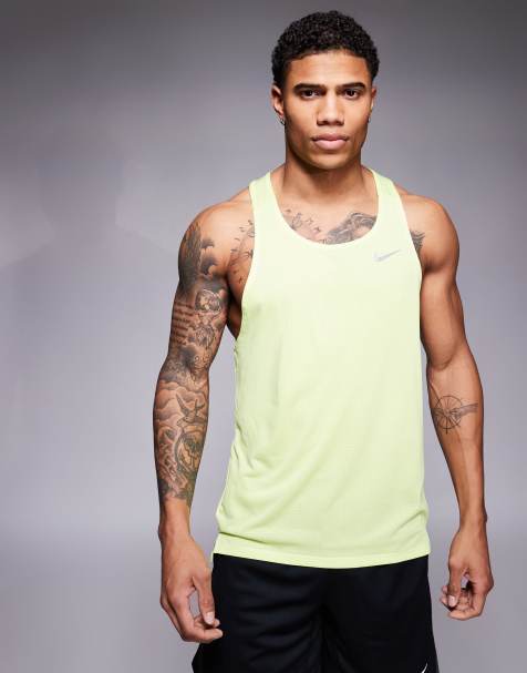 Nike Running Fast Dri-FIT vest in yellow - view 1