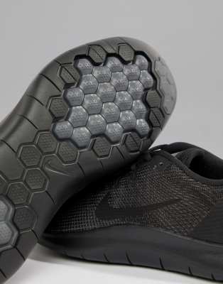 nike running flex 2018 trainers in triple black