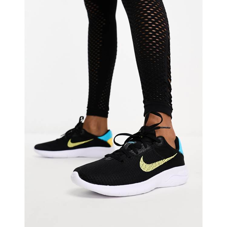 nike training flex trainers in black friday women