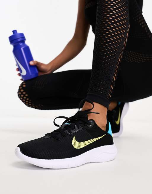 nike training flex trainers in black friday women