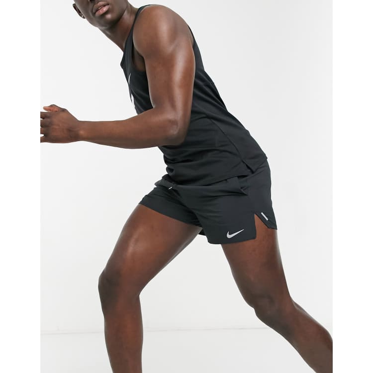 black nike flex stride shorts