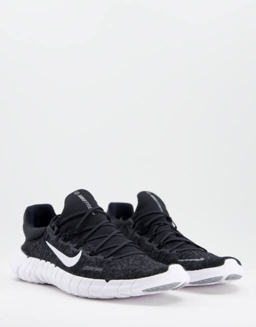 expeditie Schilderen Onvoorziene omstandigheden Nike Running Free Run 5.0 sneakers in black | ASOS