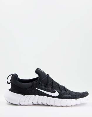nike running 5.0 black
