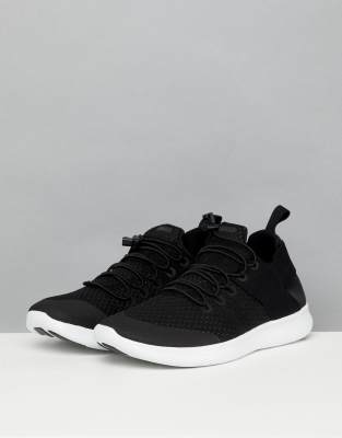 nike running free run commuter