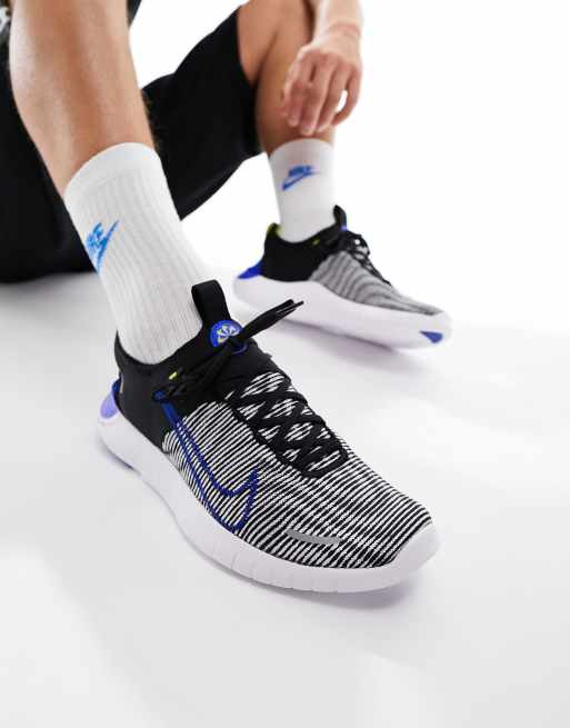 Free run flyknit clearance 2 running shoe nike