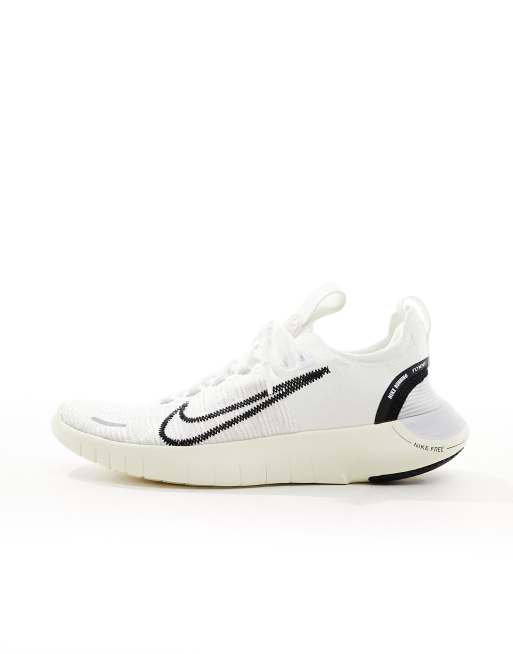 Nike free run on sale nere e bianche