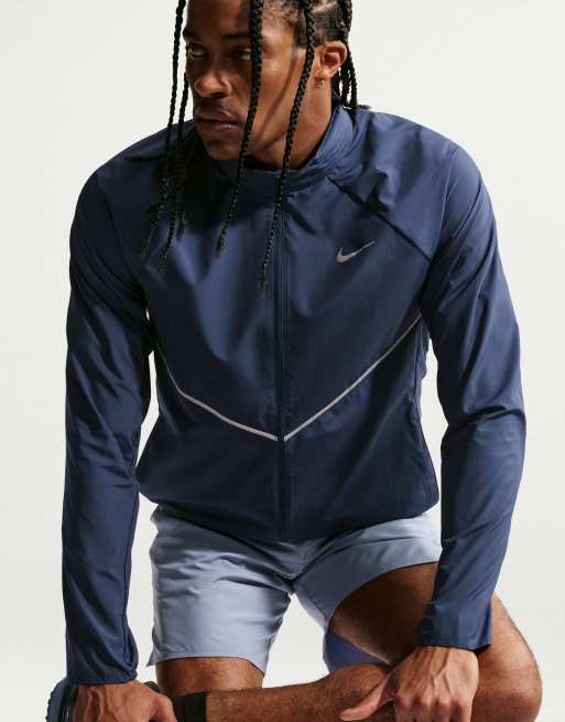Nike Running heren Miler Repel UV-beschermingsjack in blauw, 3 van 4