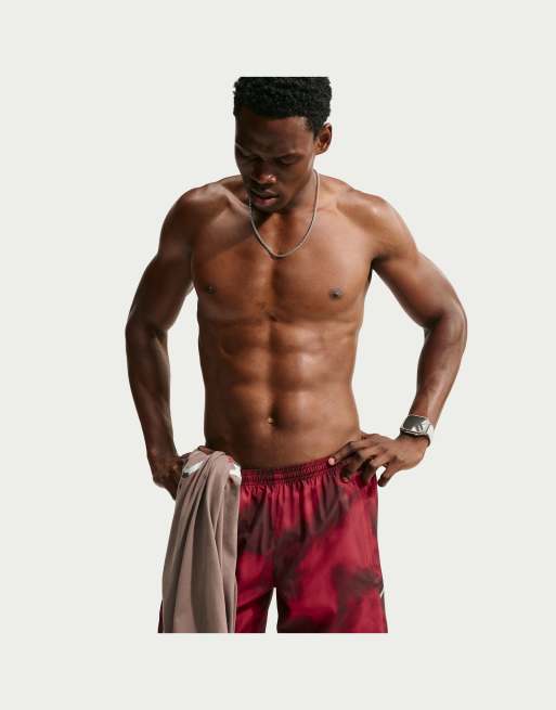 Nike Running Herren Miler Dri-FIT 7-Inch Shorts mit Innenslip und Print in Rot, 2 von 4