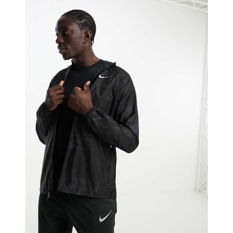 Forensische geneeskunde coupon Grote hoeveelheid Nike Running hoodie in black | ASOS