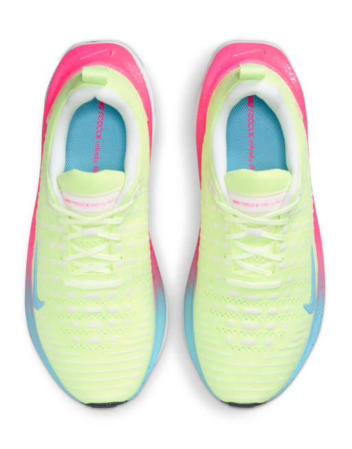 Nike Running Interact sneakers in yellow, 3 of 4