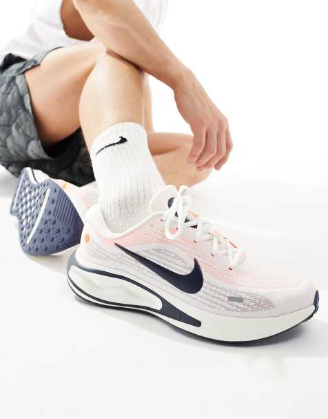 Nike Running - Journey - Baskets - Blanc et orange - view 1