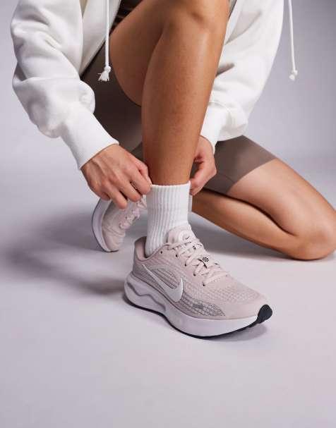 Nike Running Journey Run sneakers in pink - view 1