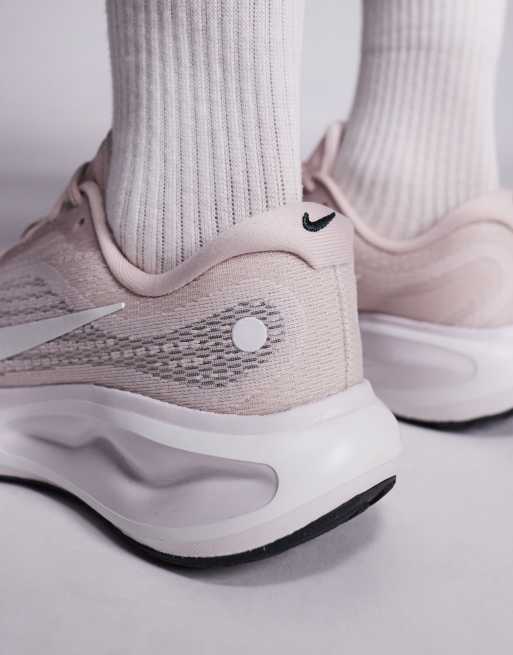 Nike Running Journey Run sneakers in pink, 3 of 5