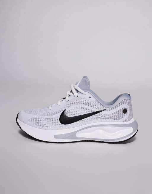 Nike Running Journey Run sneakers in white and black | ASOS