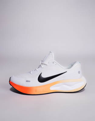Nike Journey Run Sneakers In White