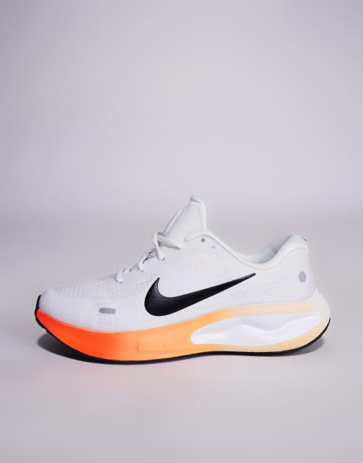 Nike Running Journey Run sneakers in white and bright orange, 2 of 5