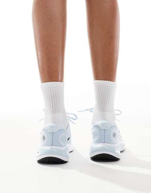 Nike Running Journey Run trainers in blue and white, 3 of 5