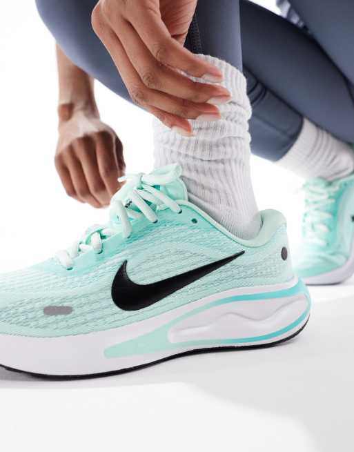 Nike Running Journey Run trainers in light blue, 5 of 5