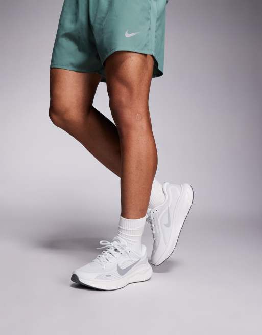 Nike Running – Journey – Szare buty sportowe do biegania, 5 z 5