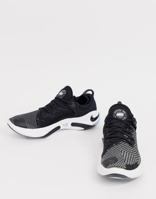 Nike joyride triple outlet black