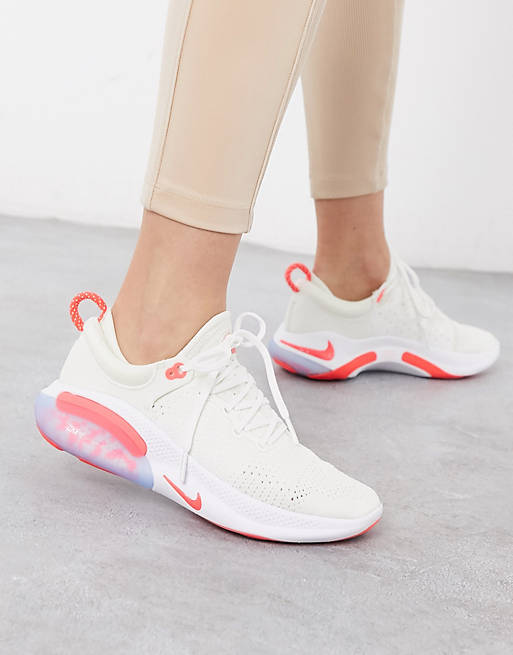 Nike Running joyride trainers in pink