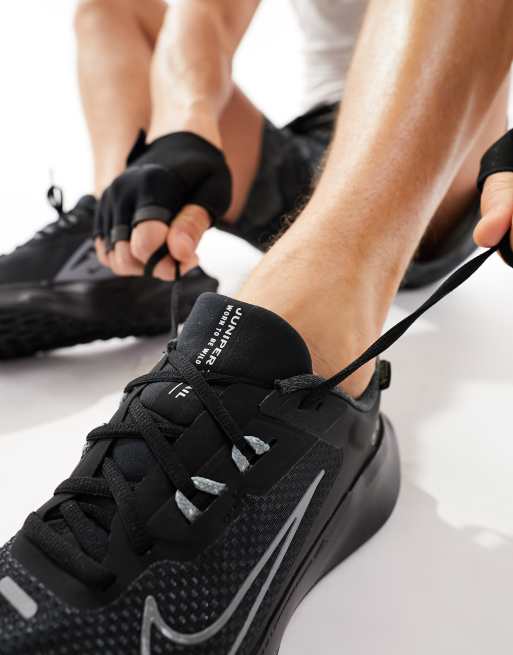 Nike Running Juniper Trail 2 GORE-TEX sneakers in black, 3 of 4