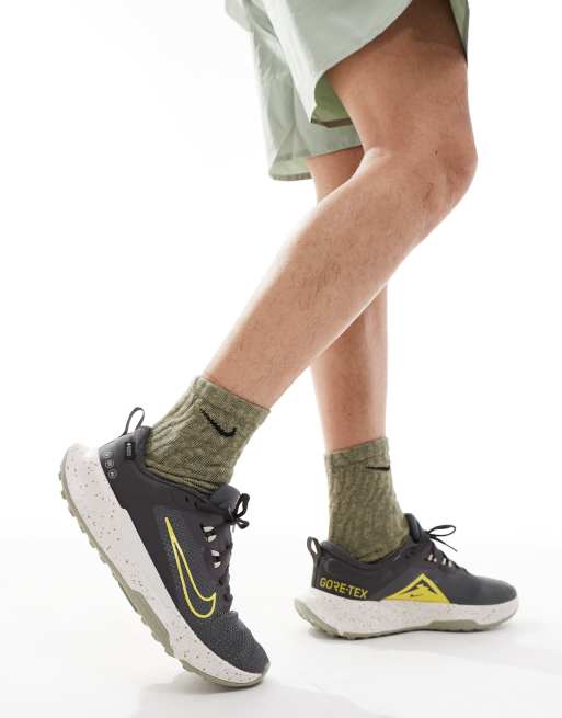 Nike Running Juniper Trail Gore-TEX trainers in dark grey ASOS