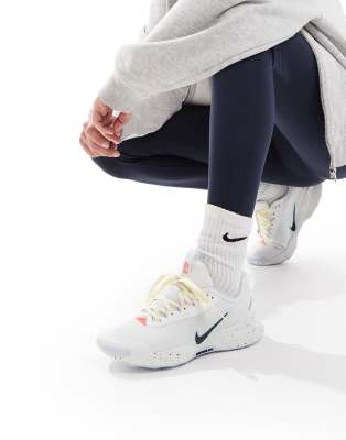 Nike Running - Juniper Trail 3 - Baskets - Blanc