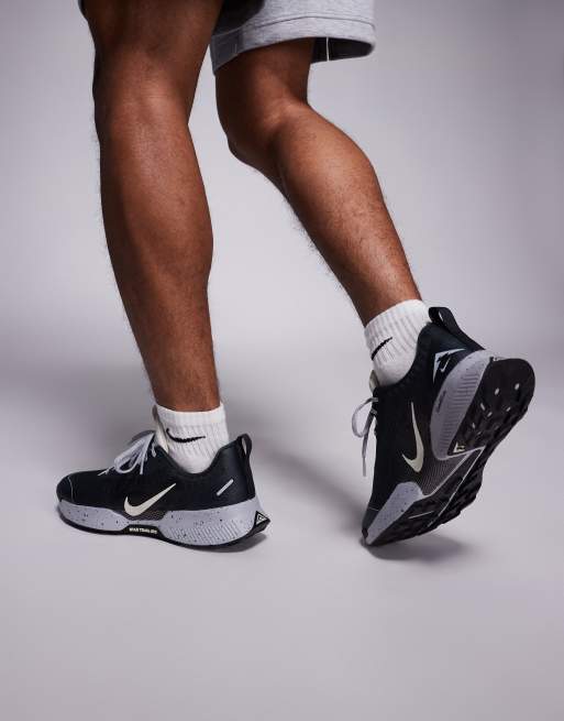Nike Running Juniper Trail 3 sneakers in dark gray, 3 of 5