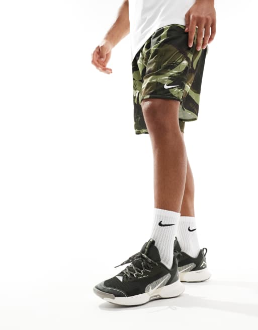 Nike Running Juniper Trail 3 sneakers in dark green and white, 5 of 5