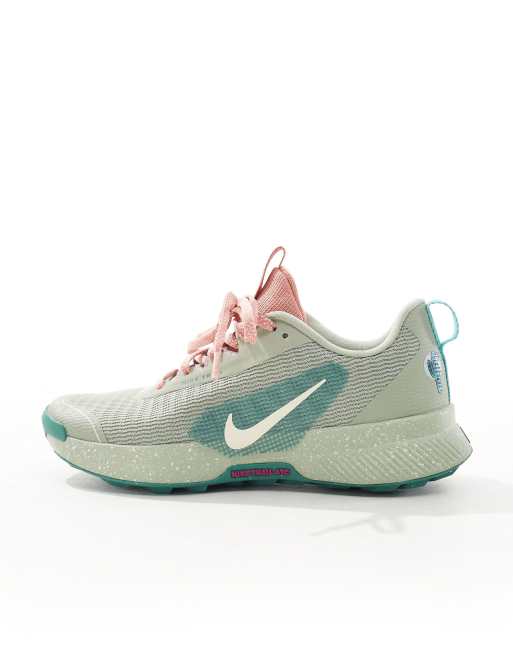 Nike light fashion green shoes