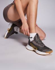 Nike Running Juniper Trail 3 trainers in brown