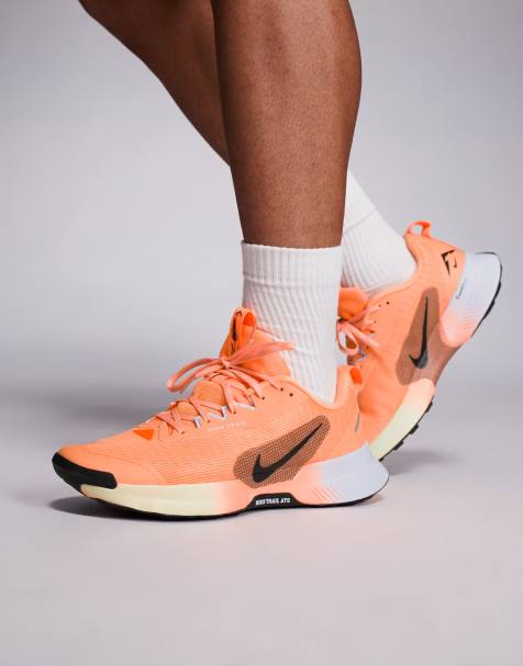 Nike Running Juniper Trail 3 trainers in orange - view 1