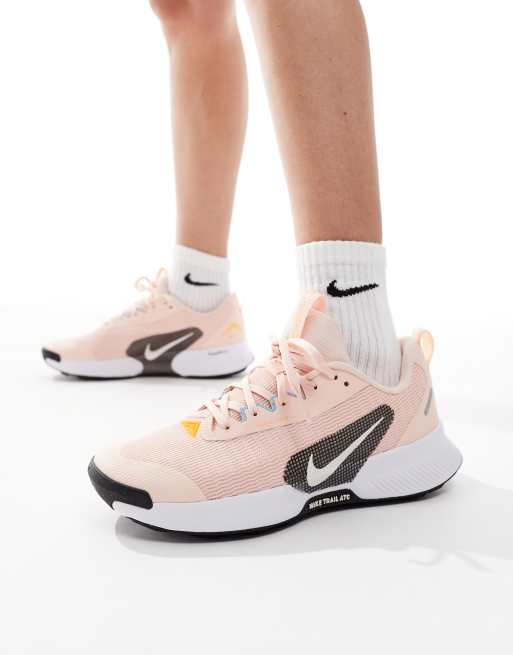Nike Running Juniper Trail trainers in pink and white ASOS