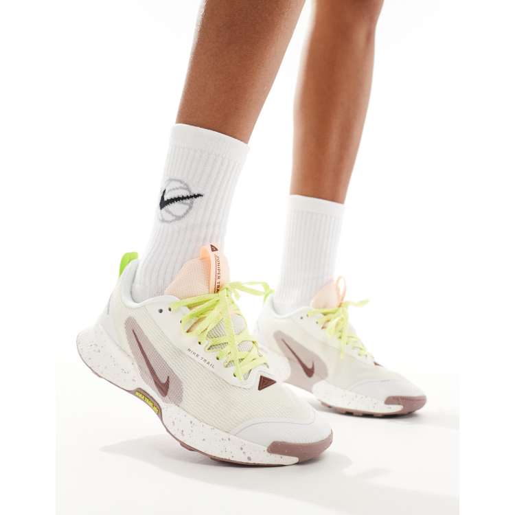 Nike Running Juniper Trail 3 trainers in white ASOS