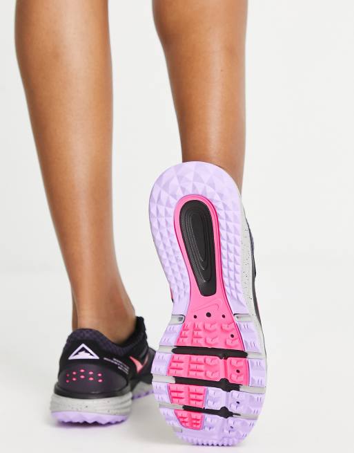 Nike Running Juniper Trail Baskets Noir et rose
