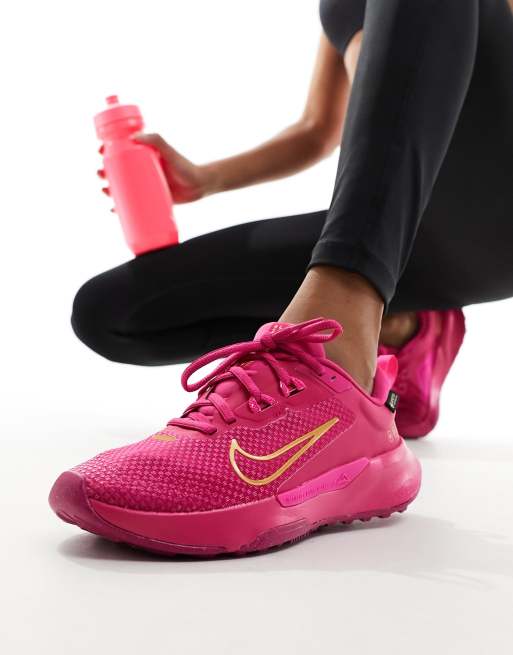 Nike free trainer 4.0 v2 hot sale womens pink