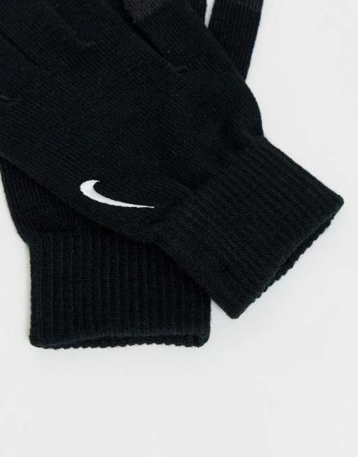 Nike deals knitted gloves