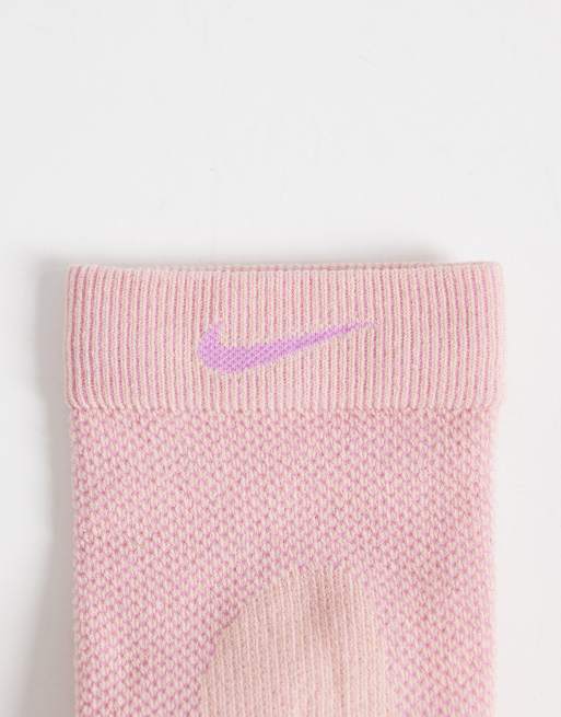 Nike Running Lightweight crew socks in pink, 2 of 3