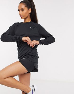 Nike Running long sleeve pacer in black