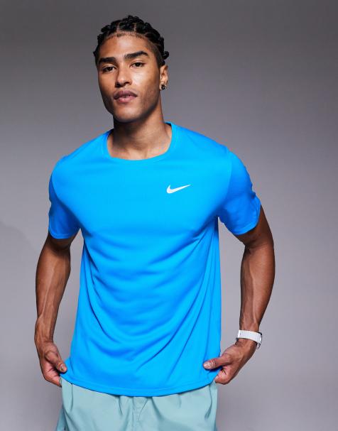 Nike Running – Miler – Blå t-shirt i Dri-FIT-material - view 1