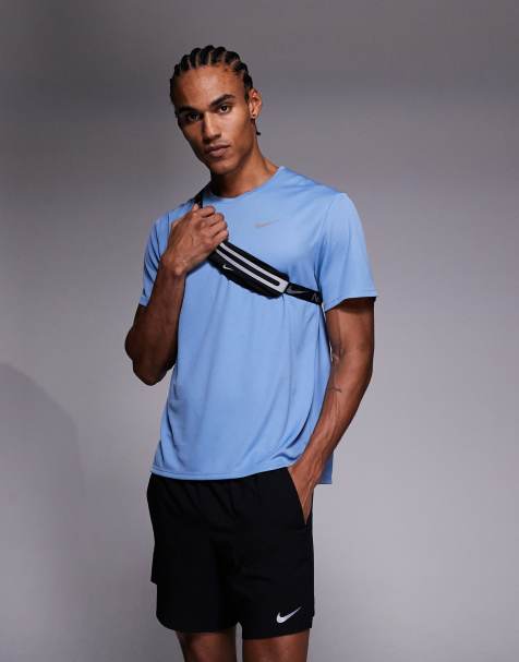 Nike Running – Miler – Blå t-shirt i Dri-FIT-material - view 1